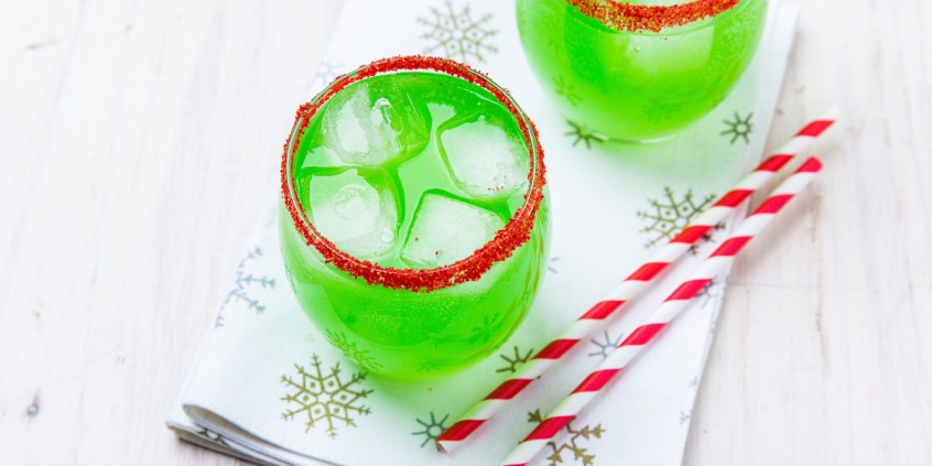 20191115 grinch punch delish ehg 4242 1585320407