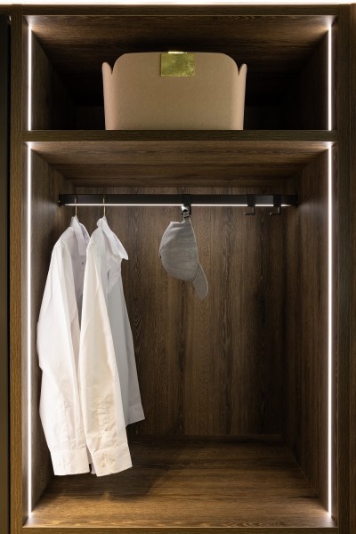 Dresscode Wardrobe Rail